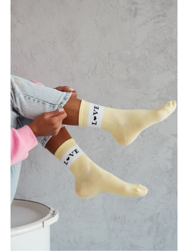 Дамски памучни чорапи LOVE жълти