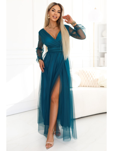 Дълга макси рокля с ръкави от тюл и деколте с прегъване