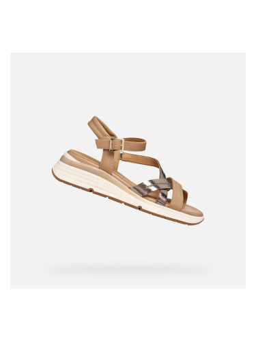 Светлокафяви дамски сандали Geox Elowynne