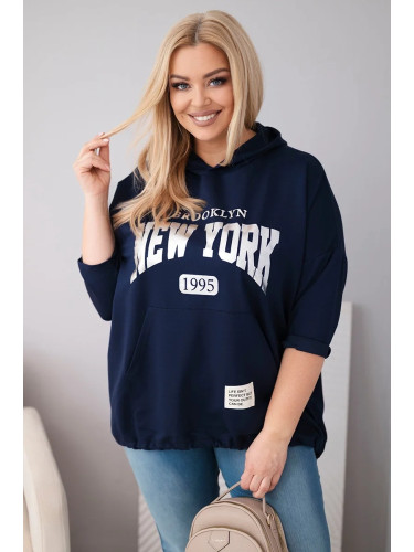 Дамски суитшърт с големи размери и джоб тип кенгуру Kesi Włoski, тъмносин