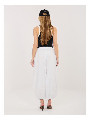 Бели панталони RUE PARIS