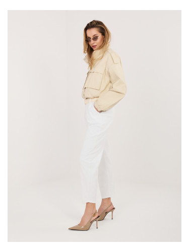 Екрю панталон с колан