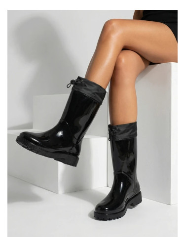 Дамски гумени ботуши Resti с лачена подметка