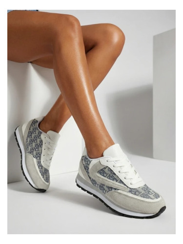 Дамски спортни маратонки със сив принт