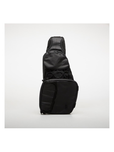 Чанта Oakley Latitude Flex Belt Bag Blackout Universal