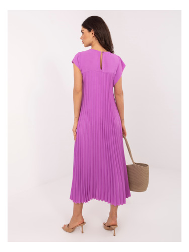 Лилава коктейлна рокля без ръкави