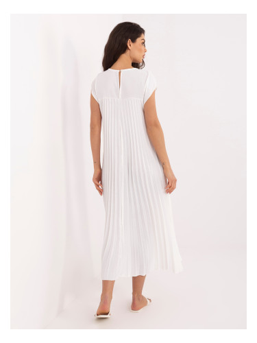 Плисирана пола с А-силует в екрю