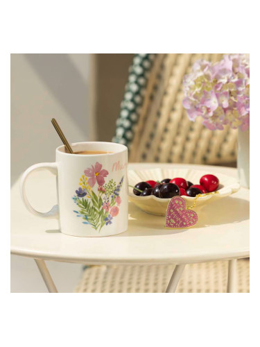 ЧАША ЗА ТОПЛИ НАПИТКИ С КЛЮЧОДЪРЖАТЕЛ СЪРЦЕ 350 МЛ