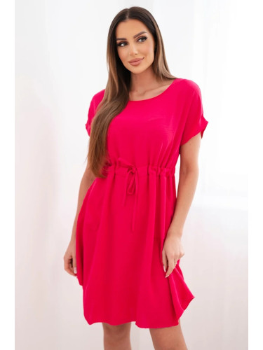 Дамска рокля с къс ръкав и връзка на талията