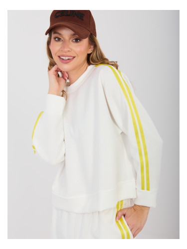 Дамска блуза с овърсайз ефект в екрю без качулка