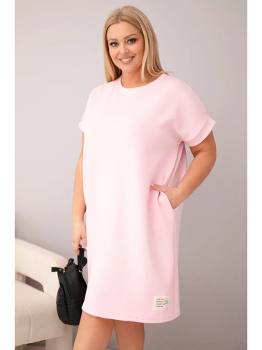 Рокля с големи размери с къси ръкави и джобове в бонбонено розово