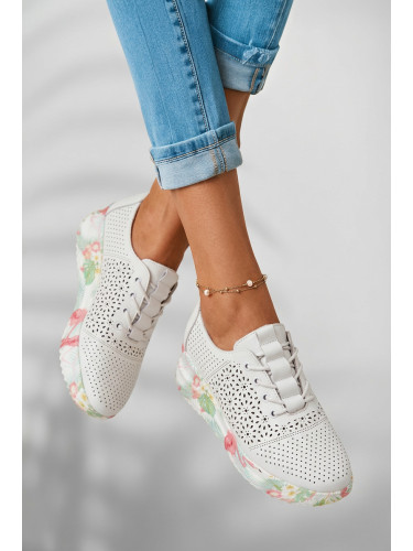 Дамски кожени мокасини Telina бели