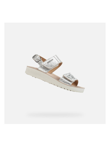 Сребърни сандали Geox за момичета