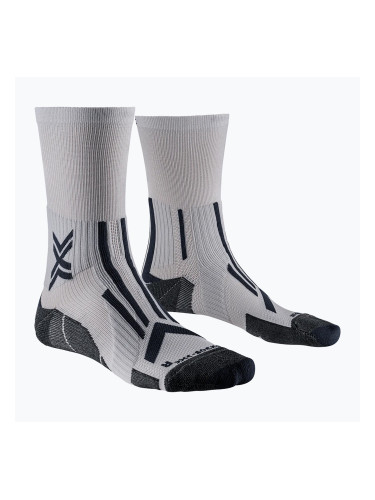 Мъжки чорапи за бягане X-Socks Trailrun Perform Crew pearl grey/charcoal