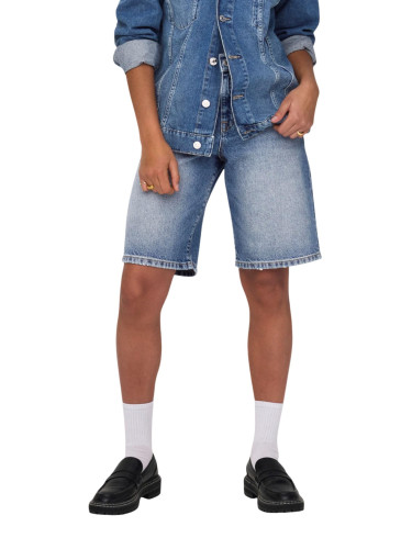 Само дамски шорти