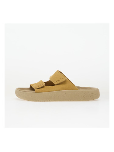 Сникърси Veja W Etna Ocre/ Almond EUR 36