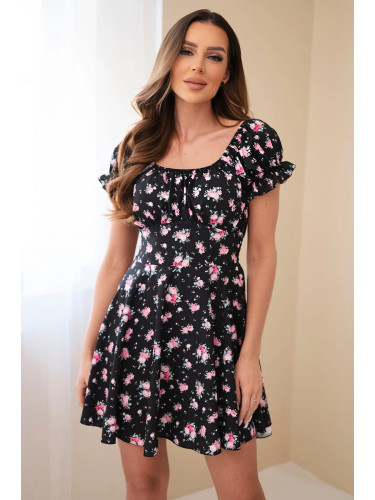 Дамска рокля с флорален принт и бухнали ръкави