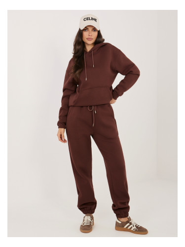 Дамски комплект в шоколадов цвят с джогър панталон
