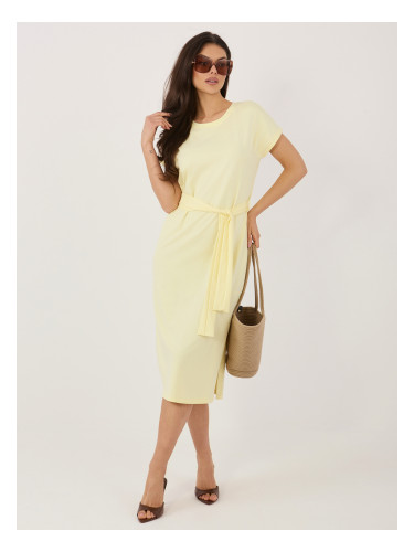 Жълта памучна рокля с къс ръкав