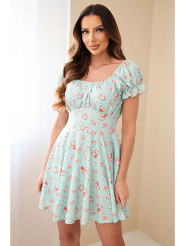 Дамска рокля с флорален принт и бухнали ръкави