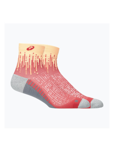 ASICS Performance Run Quarter ярко оранжеви/черни чорапи