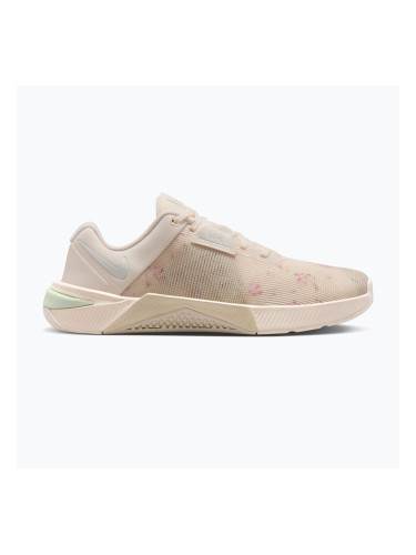 Дамски обувки за тренировка Nike Metcon 10 SE chalk/light orewood brown/light silver