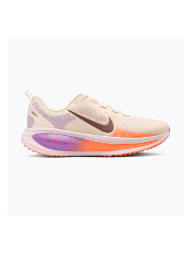 Дамски обувки за бягане Nike Vomero 18 chalk/pink foam/bright violet/tattoo