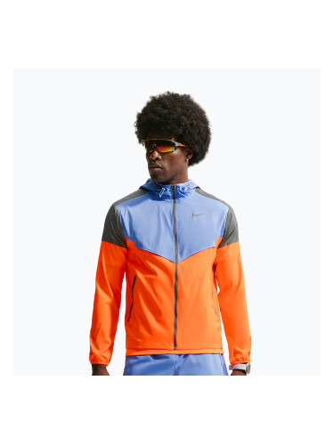 Мъжко яке за бягане Nike Impossibly Light Windrunner total orange/royal pulse/smoke grey