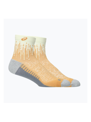 Чорапи ASICS Performance Run Quarter овесена каша/перо сиво/пипер