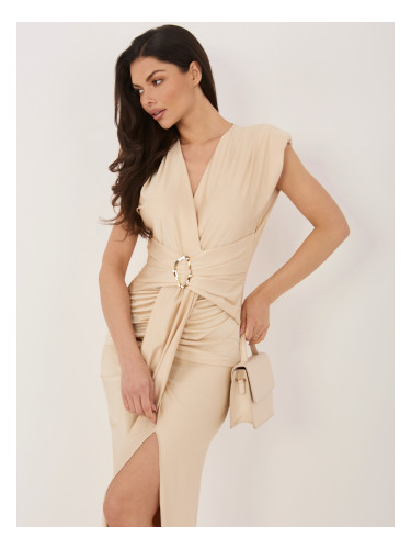 Бежова коктейлна рокля