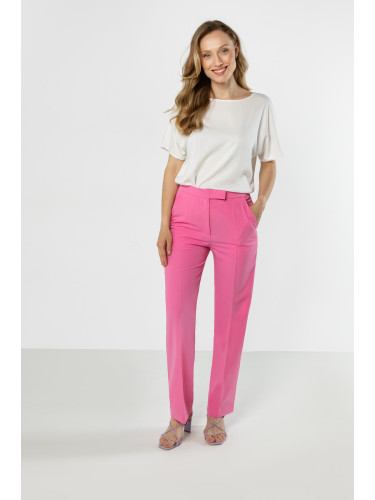 Дамски панталони с висока талия