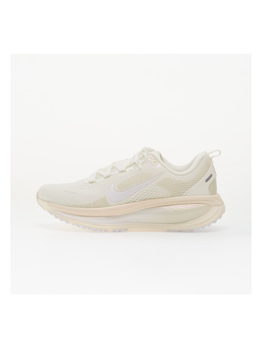 Сникърси Nike W Vomero 18 Ess Summit White/ White-Chalk-Sea Glass EUR 41