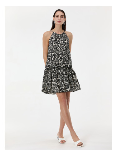 Черна рокля с шарки до коляното ORSAY