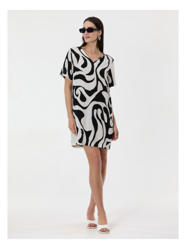 Черна рокля с шарки до коляното ORSAY