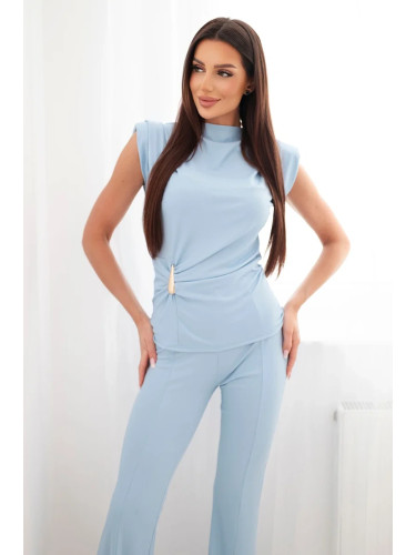 Дамски комплект Kesi с плисирана блуза и широки панталони