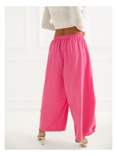 Тъмно розови панталони на Аладин