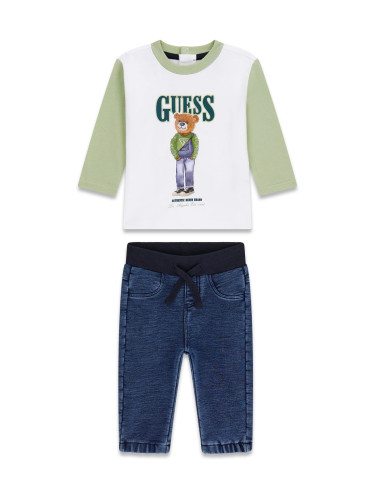 Бебешки комплект в бял цвят с дънкови панталони Guess