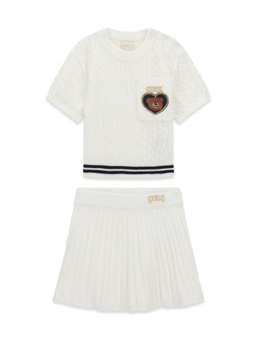 Детски комплект от две части в бял цвят с щампа мече и бродерия Guess
