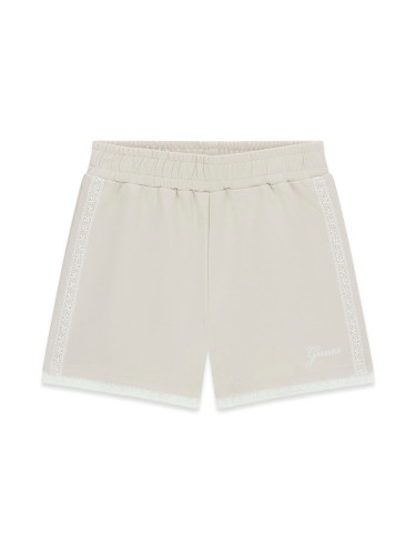 Детски къси панталони в цвят екрю с дантелен кант отсрани Guess