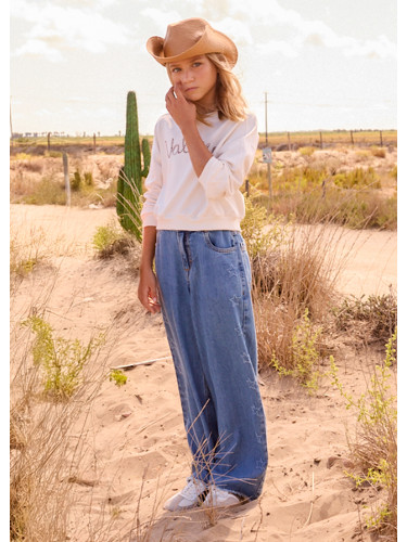 Детски дънки в светъл деним с бродирани звезди Mayoral