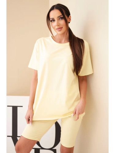 Дамски комплект от риза с къс ръкав и шорти