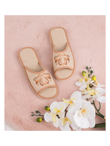 Дамски чехли Natural Style NS-015 Бежов Лотос