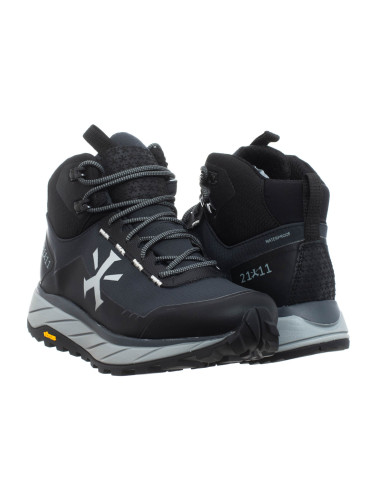 Дамски трекинг обувки Gravitas Mid Waterproof