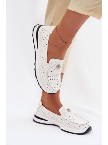 Дамски мокасини от перфорирана кожа EVENTO Kemela