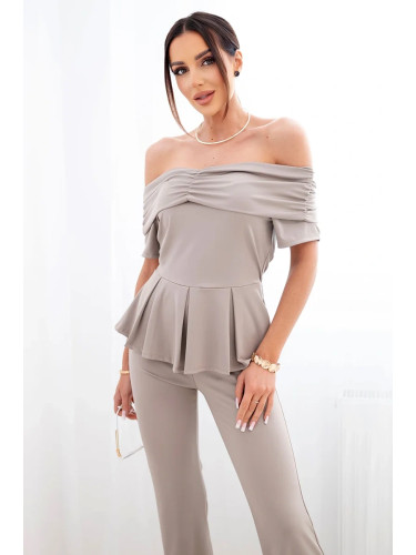 Елегантен дамски комплект с топ и панталон
