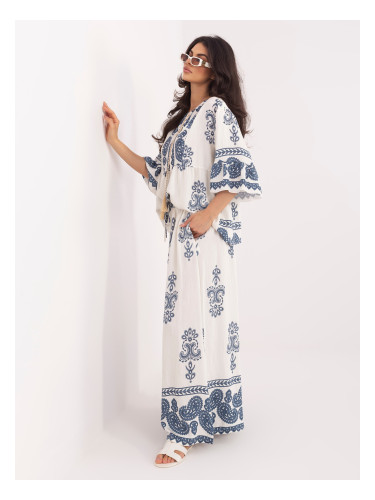 Летен комплект в цвят екрю