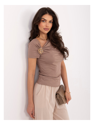 Вталена блуза с къс ръкав