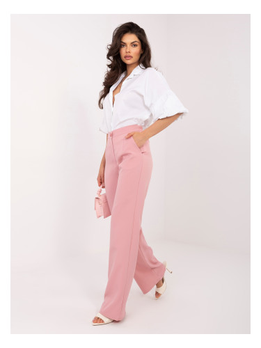 Бяла риза с копчета