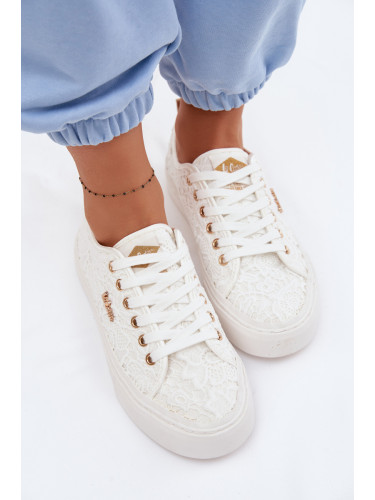 Дамски маратонки с връзки Lee Cooper