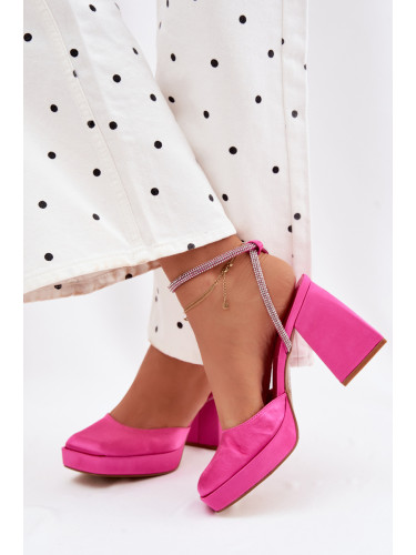 Дамски сандали на платформа в цвят фуксия